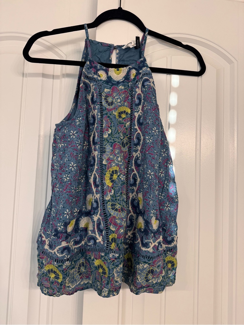 Anthropology Akemi + Kin, Blue Floral Embroidered Halter sleeveless top